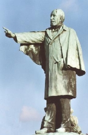 standbeeld Helleputte te Maaseik